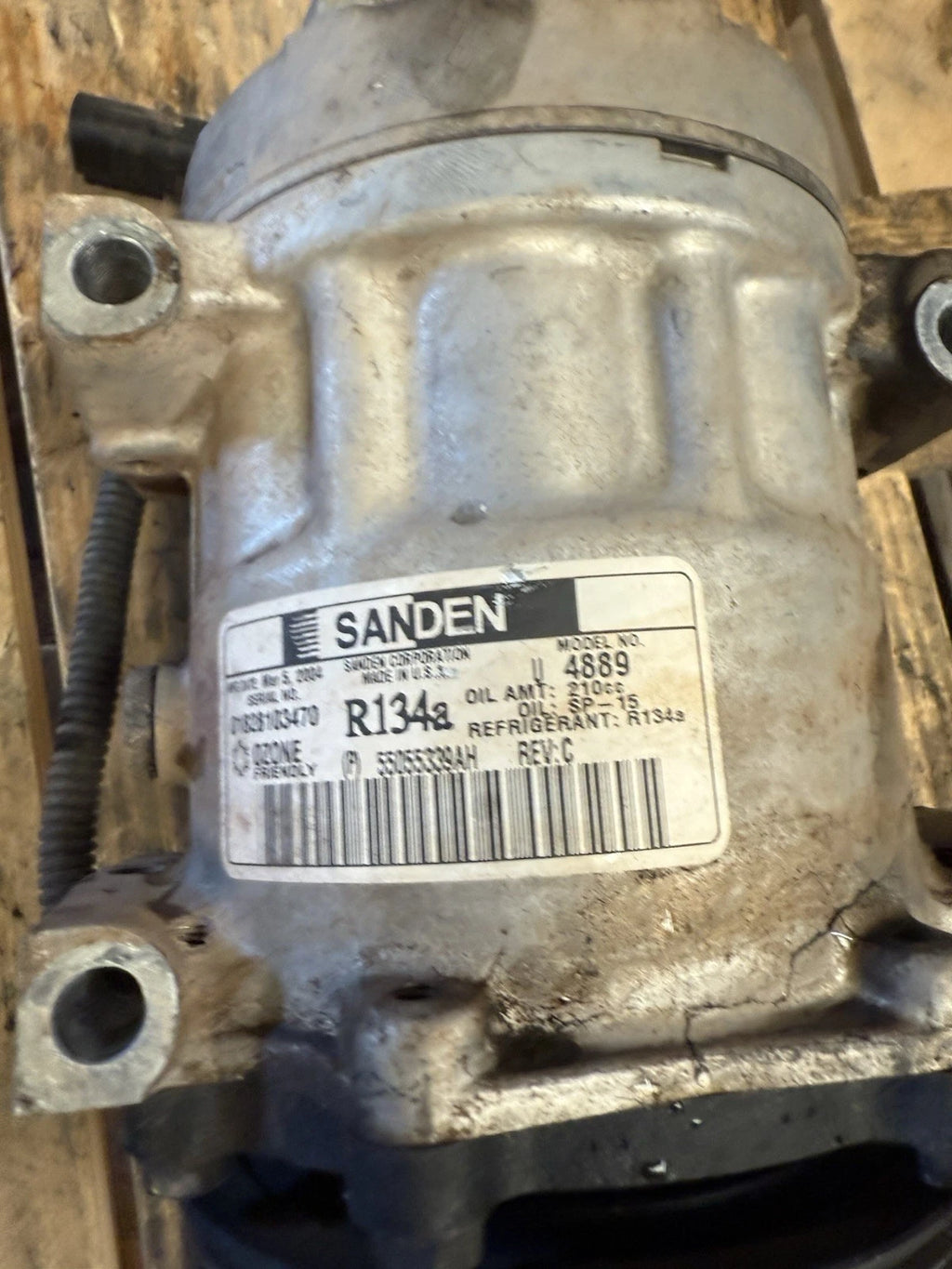 96-02 Dodge Ram 2500 Ac Compressor Air Conditioner Pump Assembly 5.9l Cummins